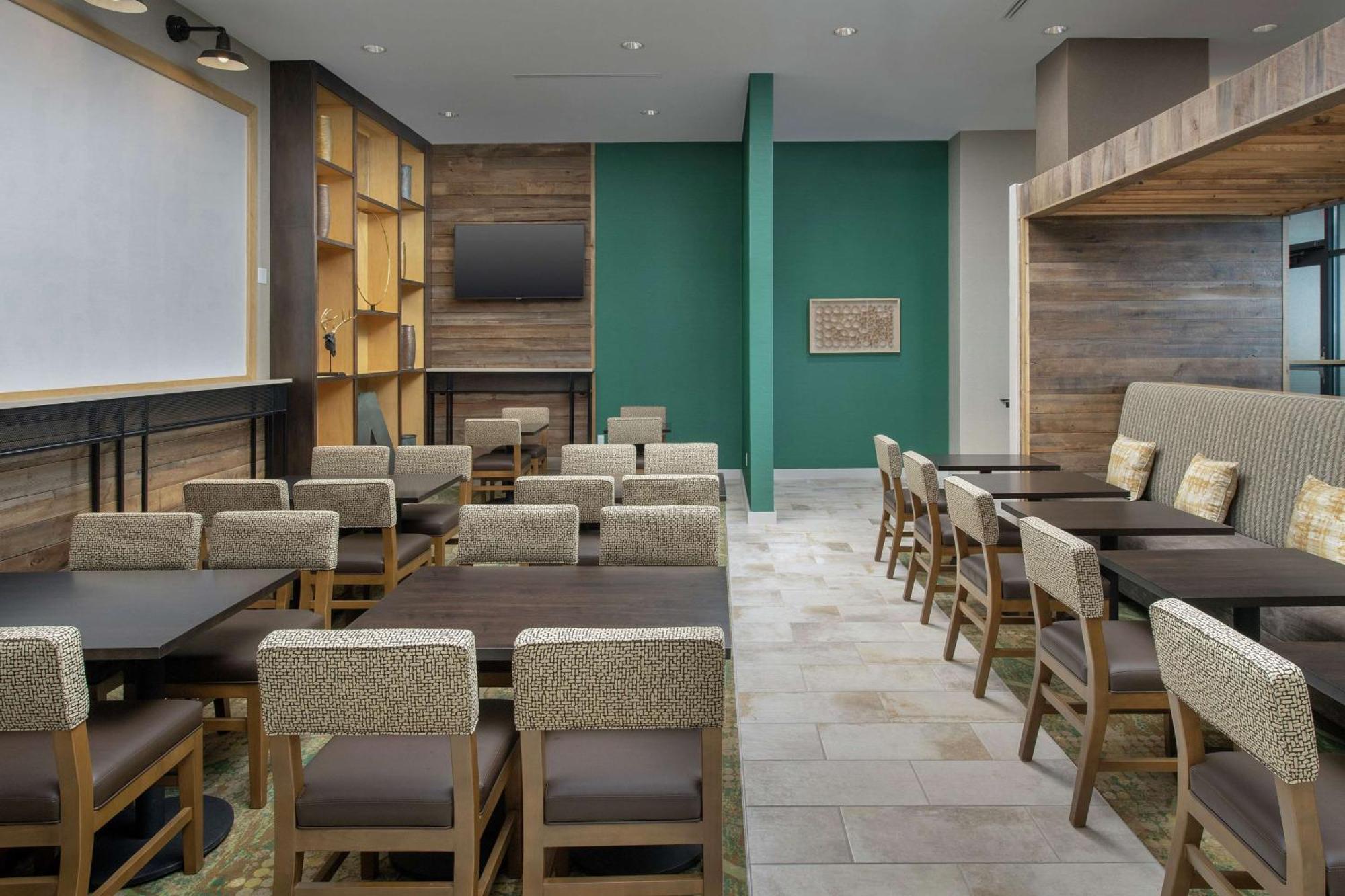 Homewood Suites By Hilton Austin Downtown Exterior photo